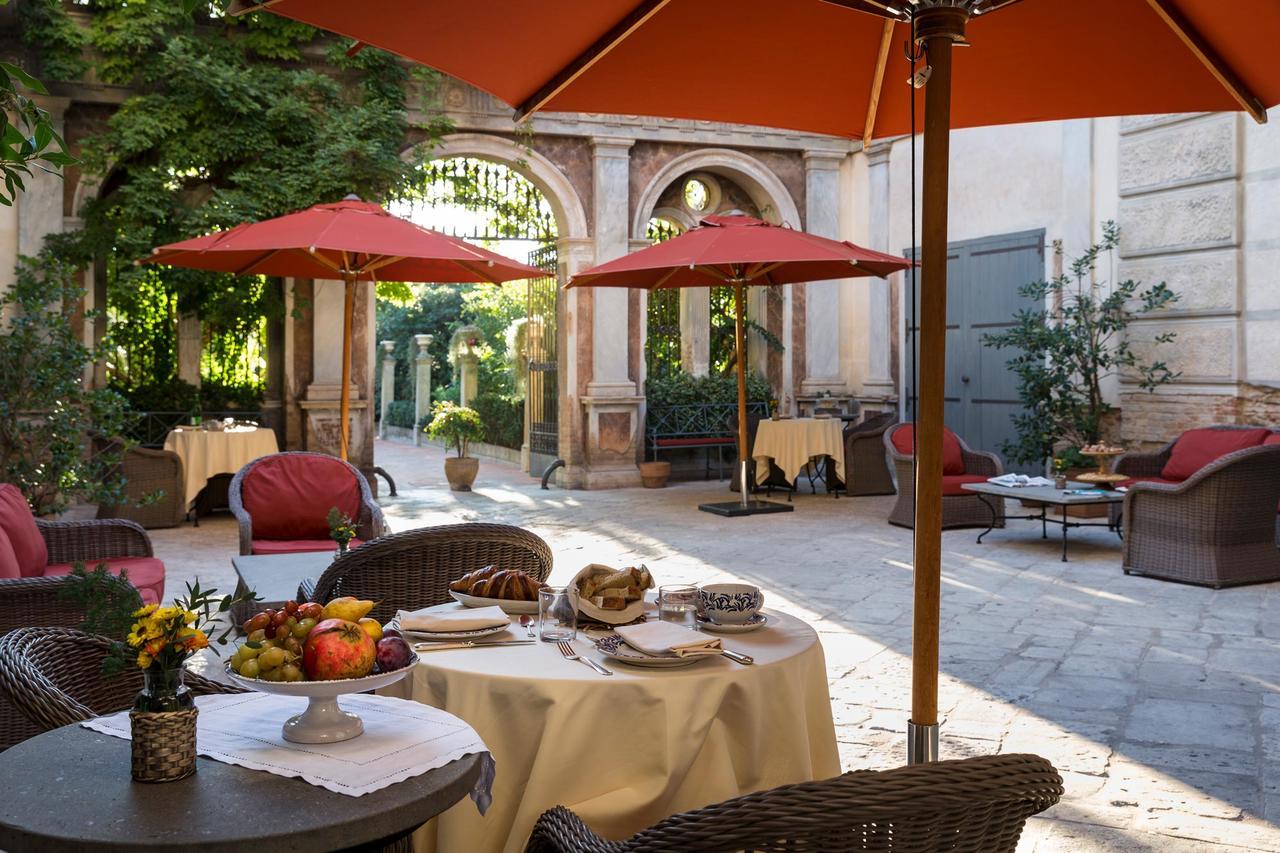 Palazzo Margherita Bernalda Εξωτερικό φωτογραφία